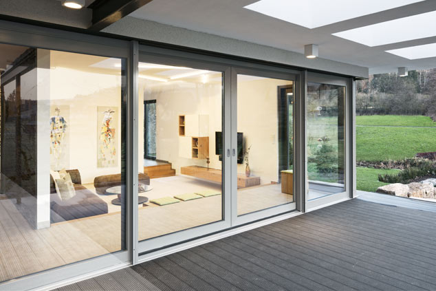 Moderne und effiziente Aluminiumfenster inklusive Einbau